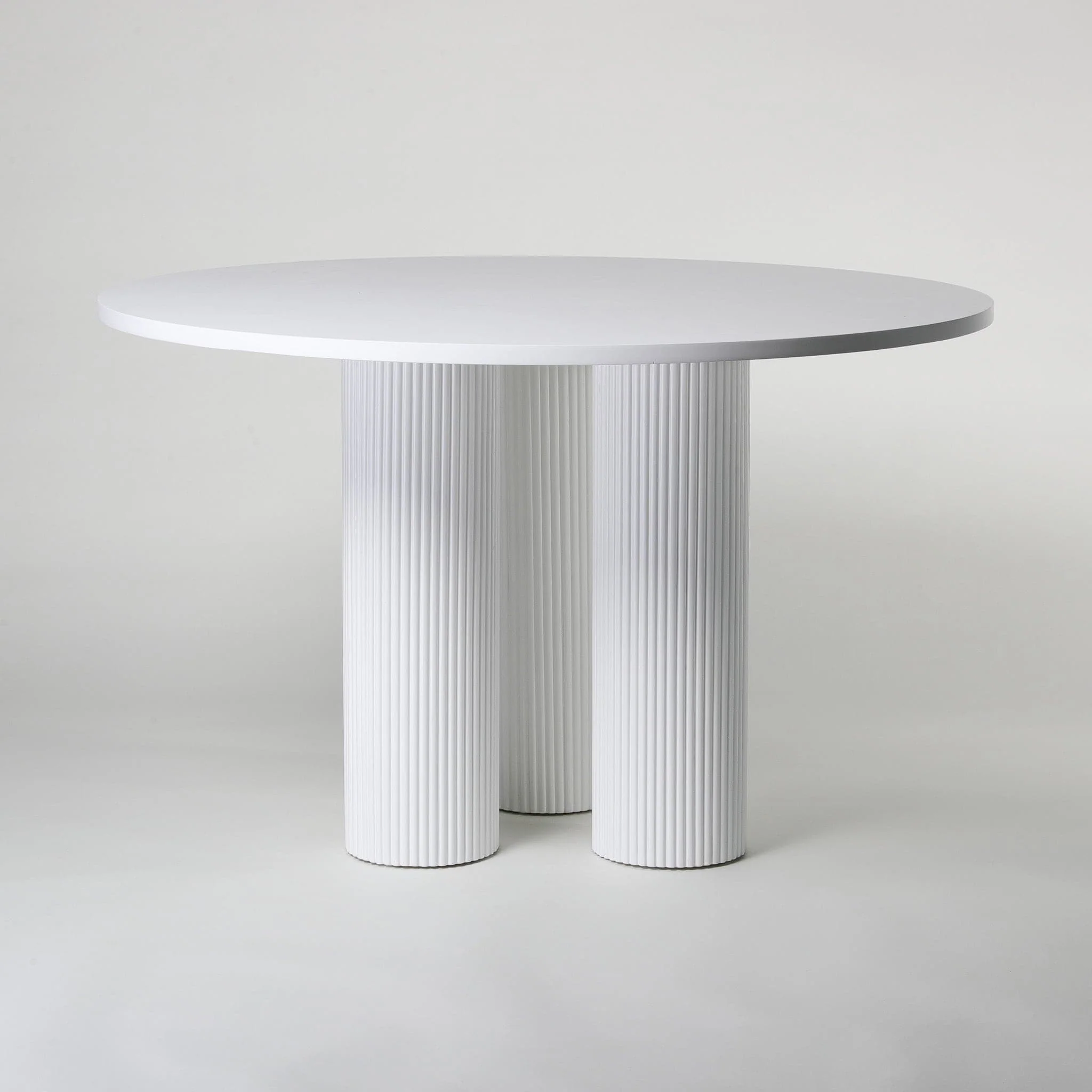 3 Pillar Dining Table - Image 3