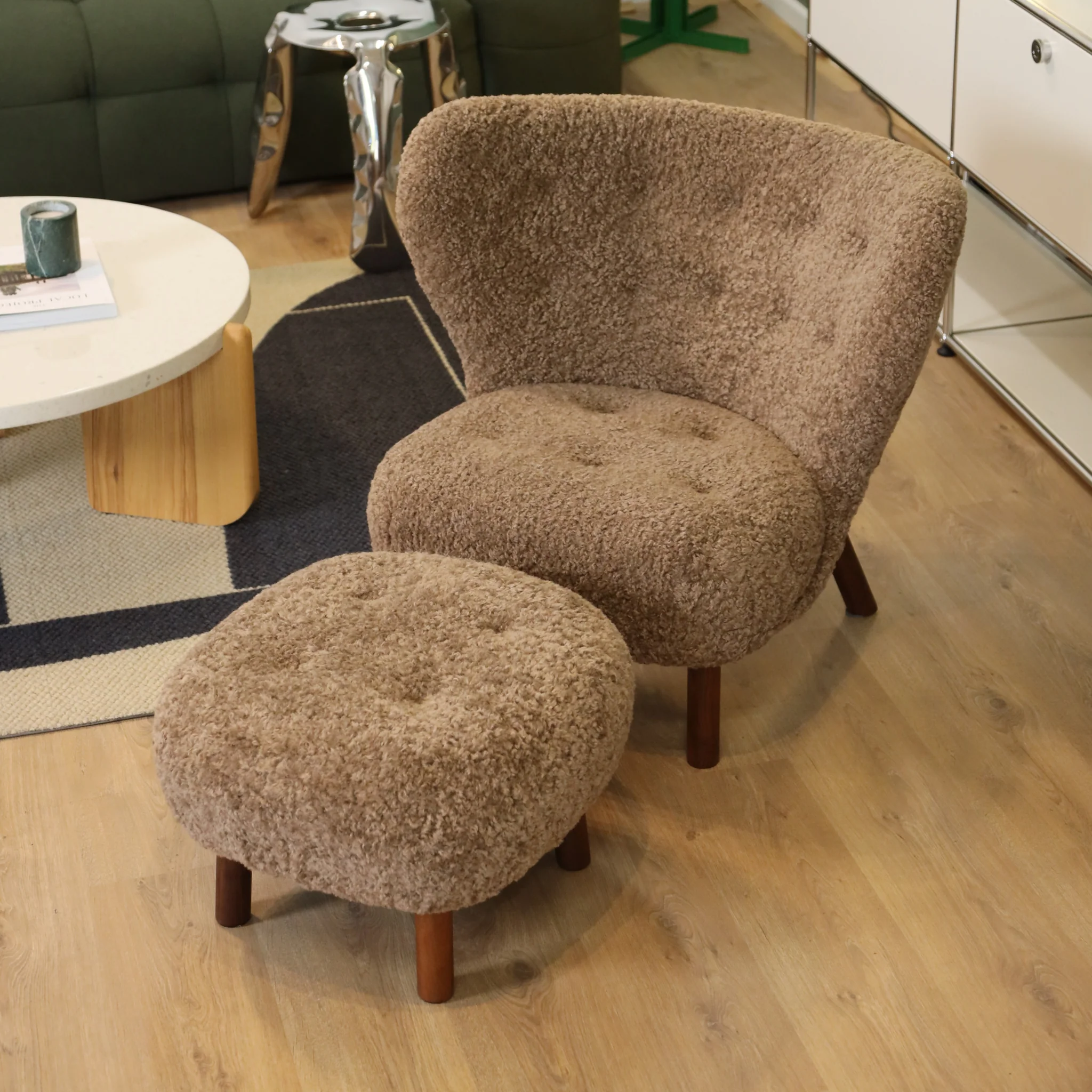 Agnes Wool Armchair - Premium - Image 21