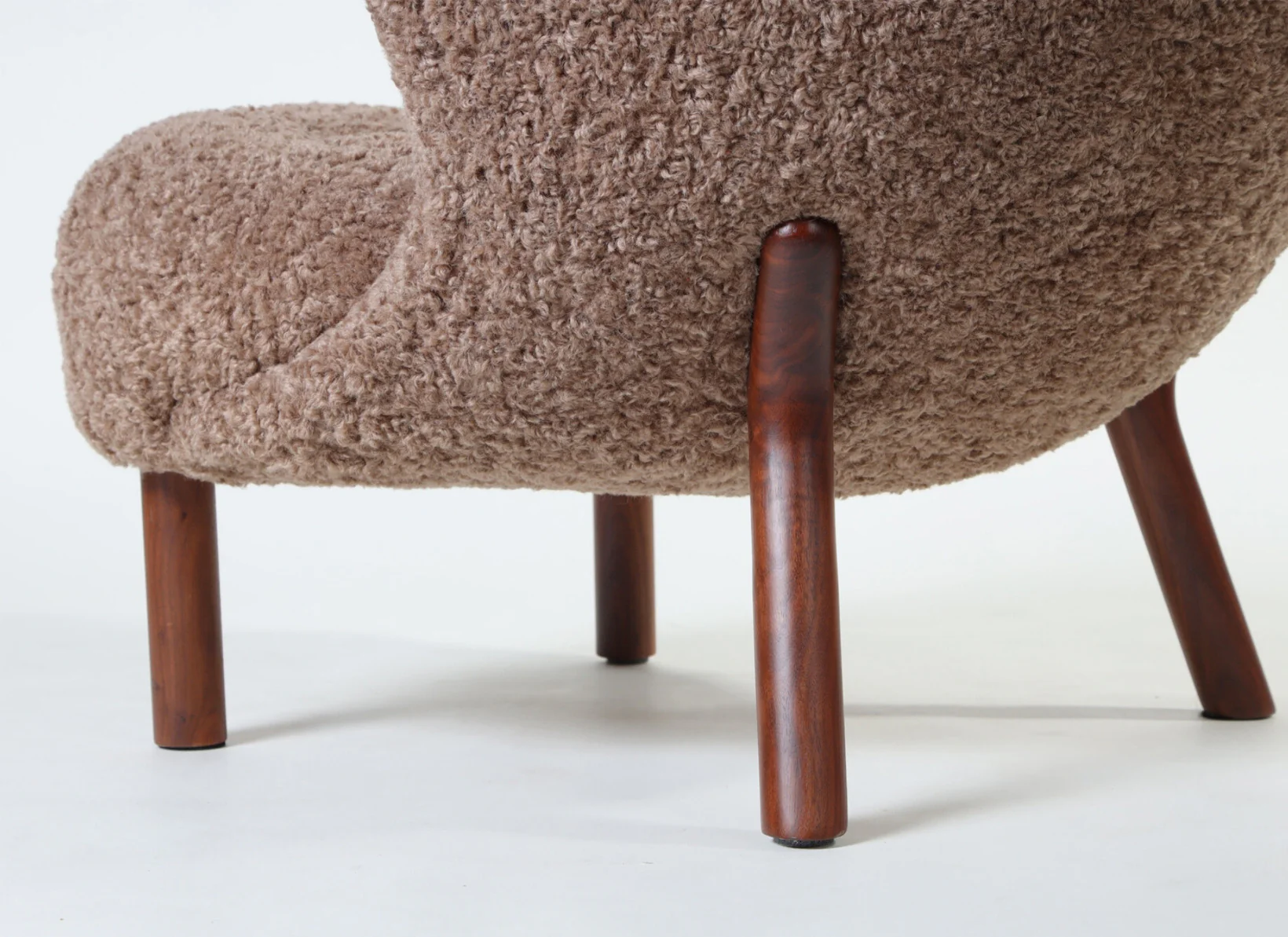 Agnes Wool Armchair - Premium - Image 28