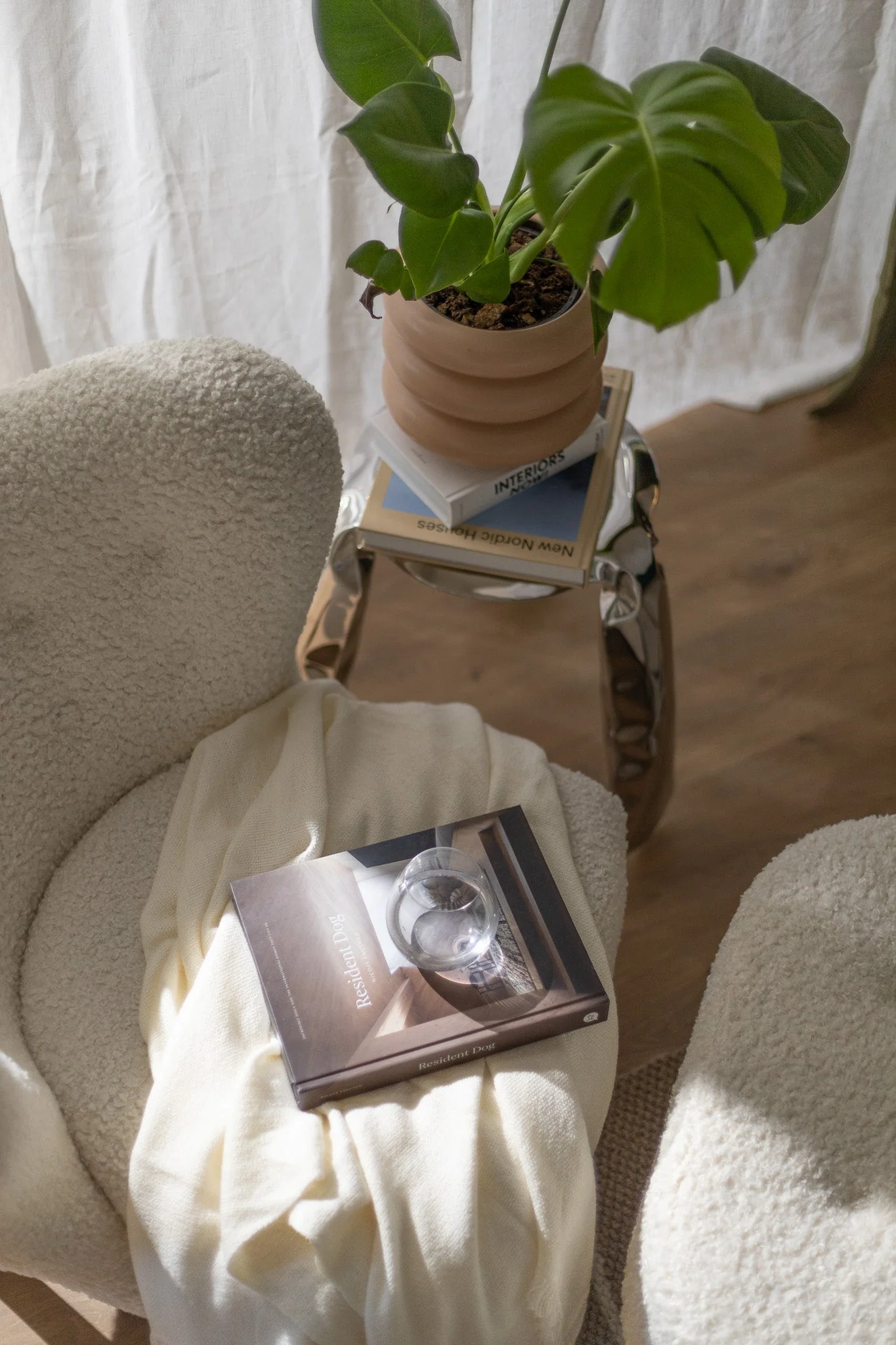 Agnes Wool Armchair - Short Hair - Image 30