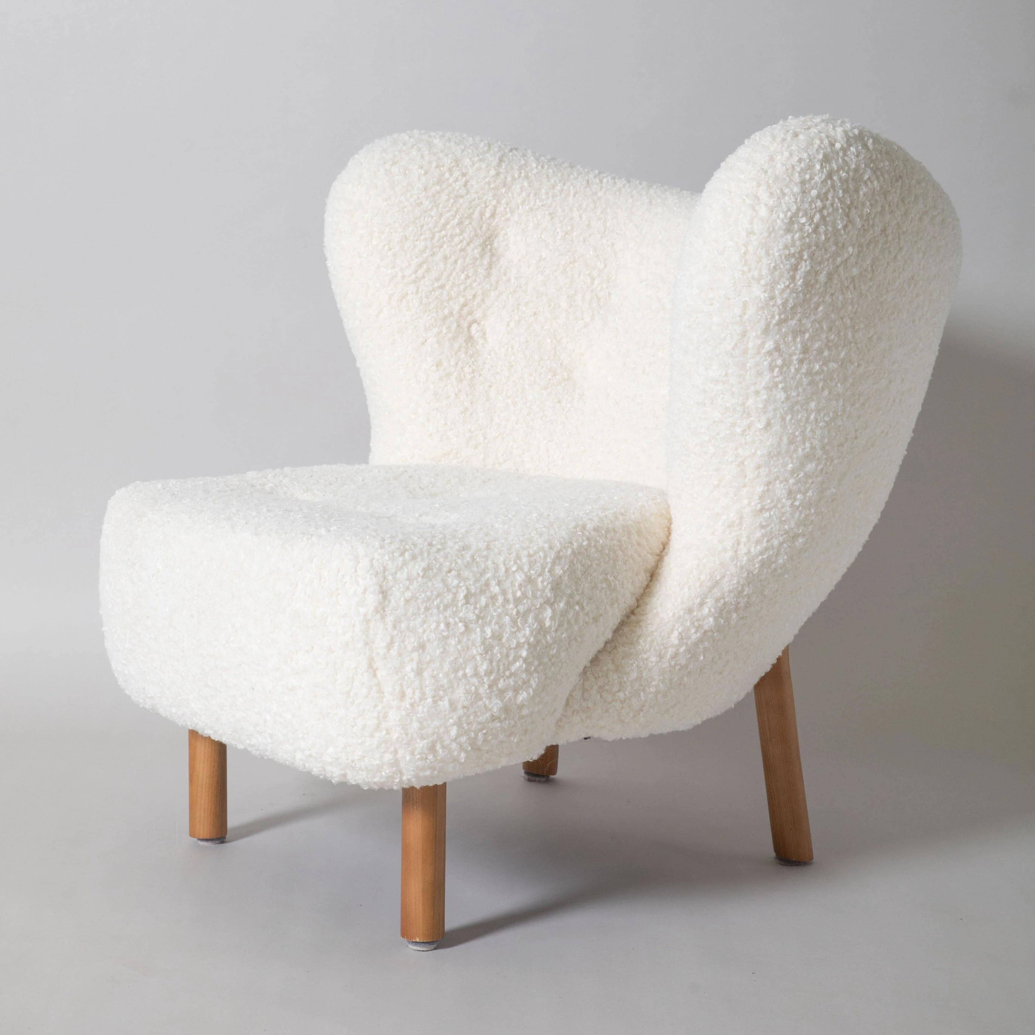 Agnes Wool Armchair - Short Hair - Image 4
