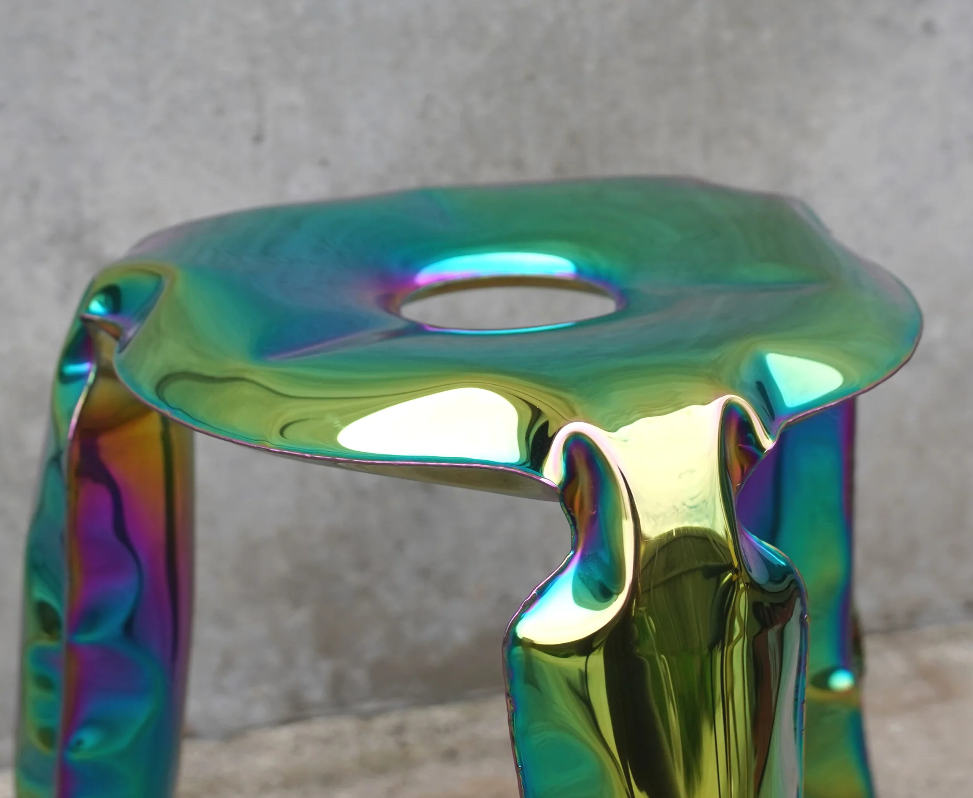 Balloon Stool - Image 19