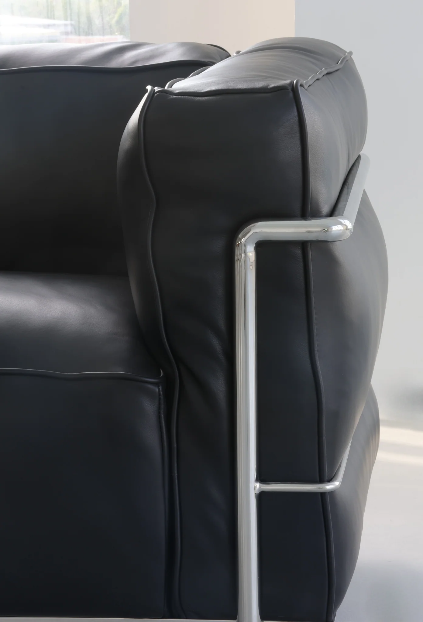 Bauhaus Steel Framed Sofa - Image 8