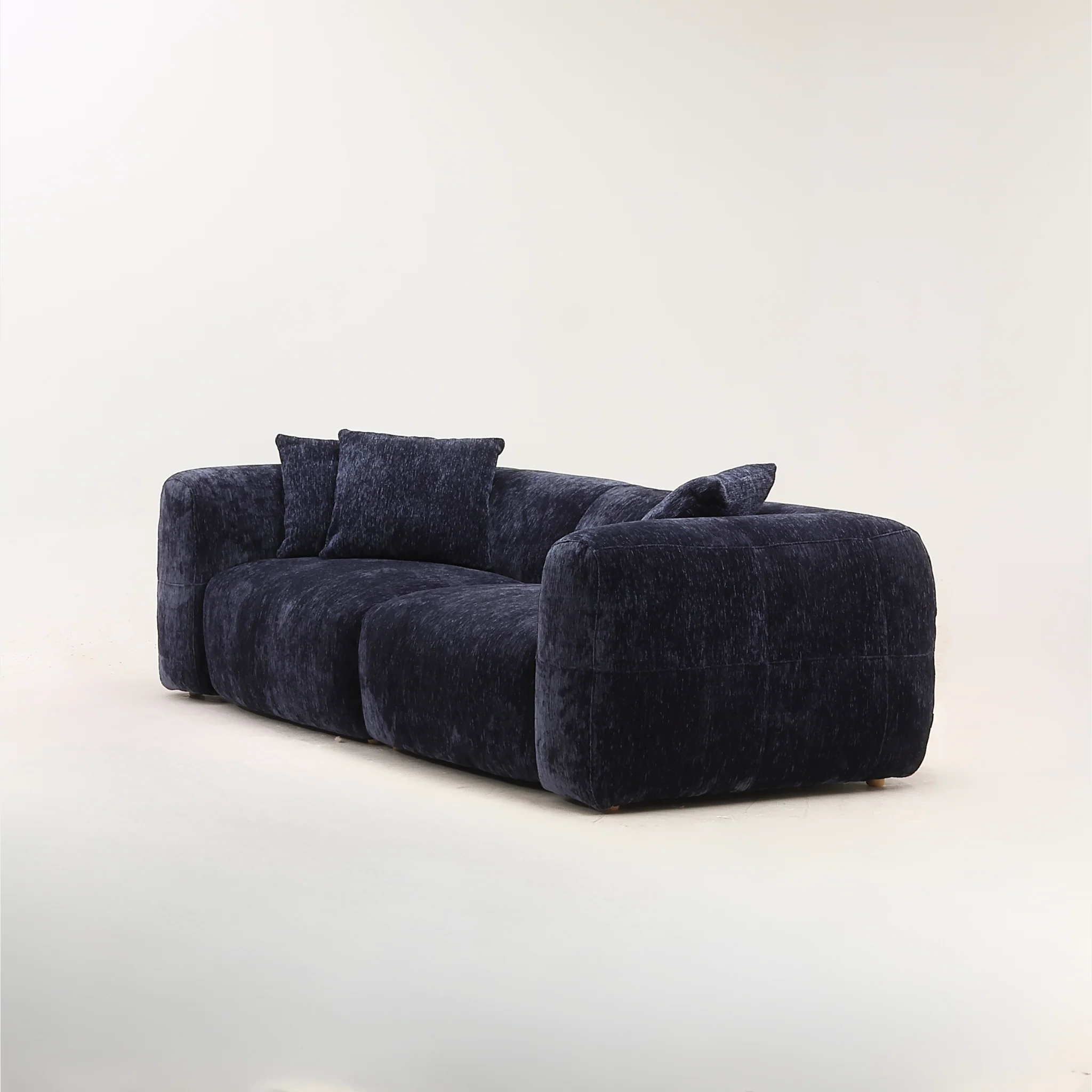 Bulb Sofa - Image 3
