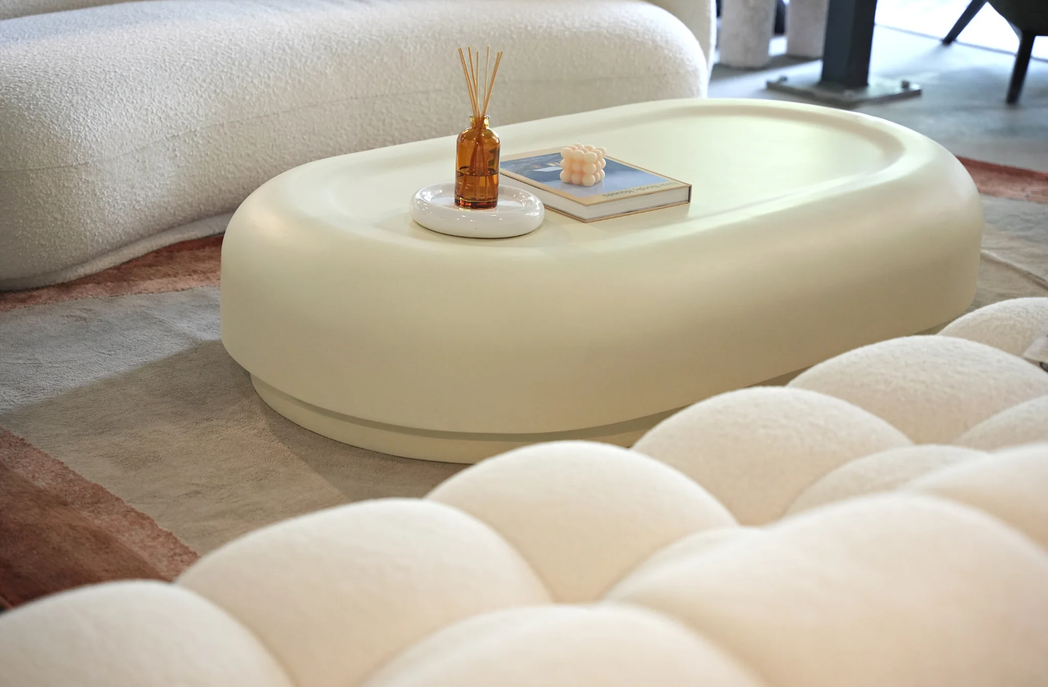 Chubby Series | Coffee Table | Fibreglass version - Image 9