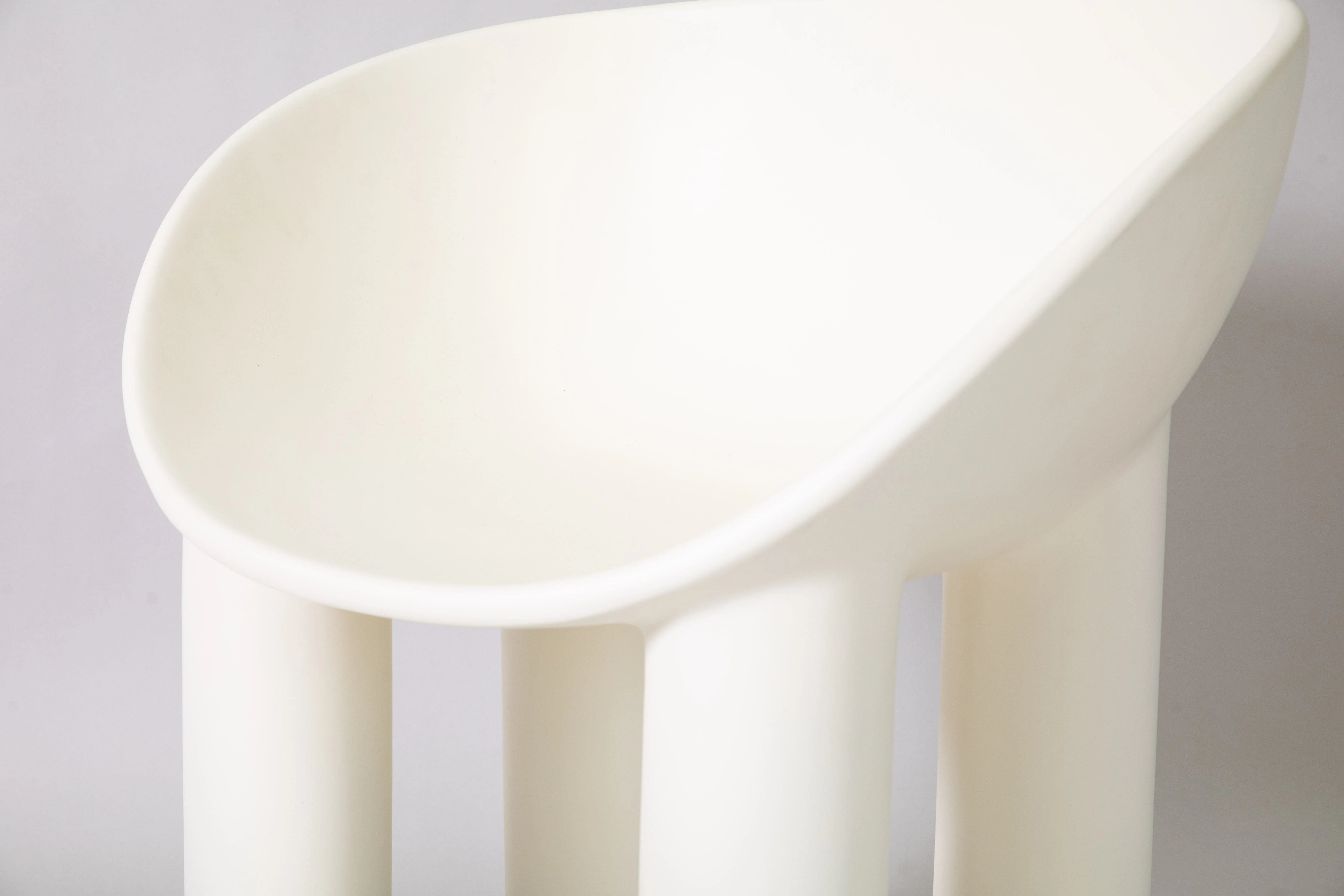 Chubby Series | Dining Chair | Fibreglass version - Image 11