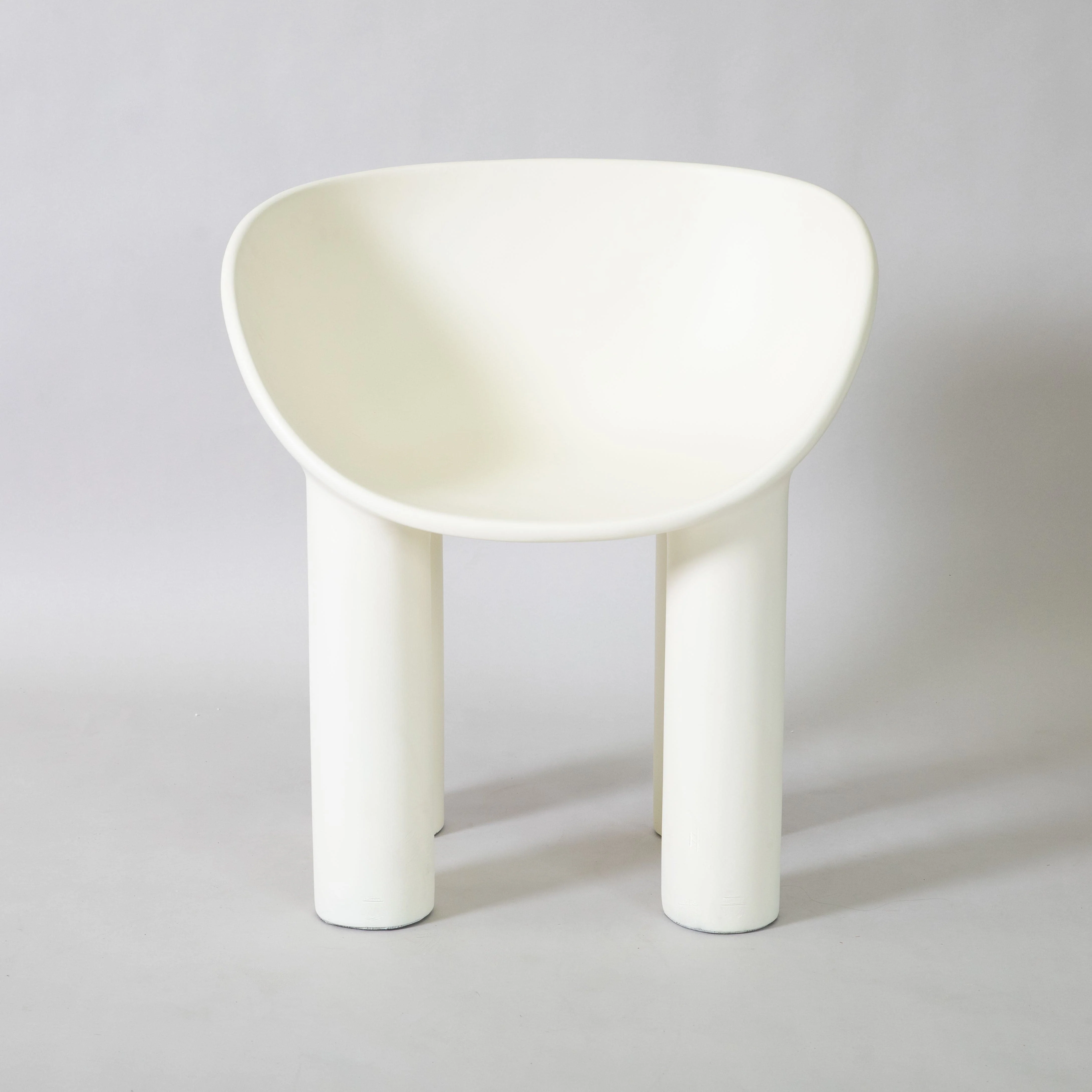 Chubby Series | Dining Chair | Fibreglass version - Image 4
