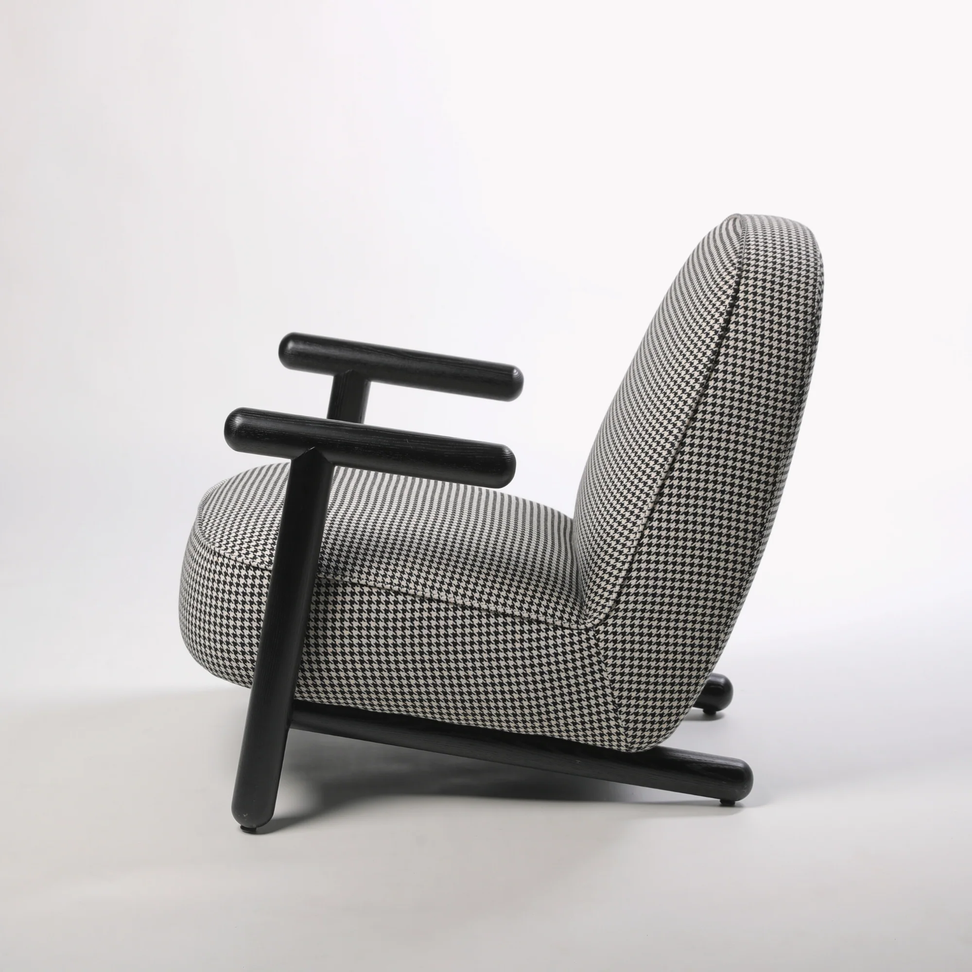 Sleigh Armchair - Image 4