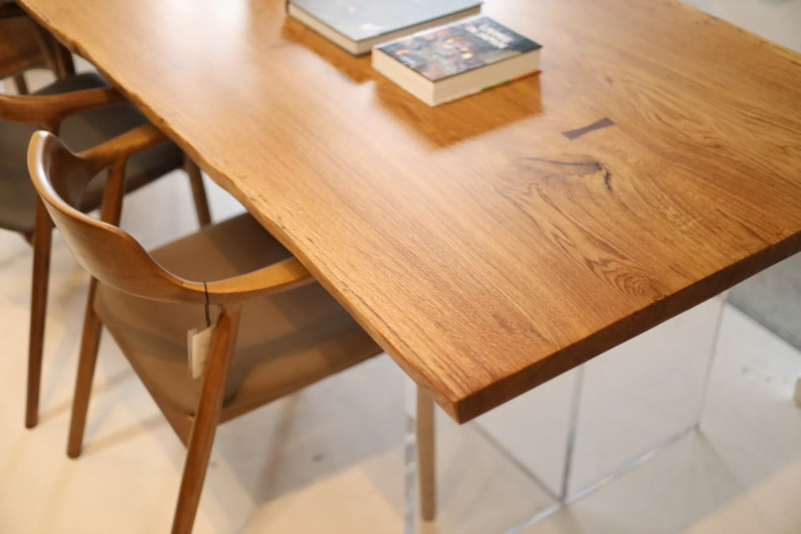 French White Oak Dining Table - Image 14