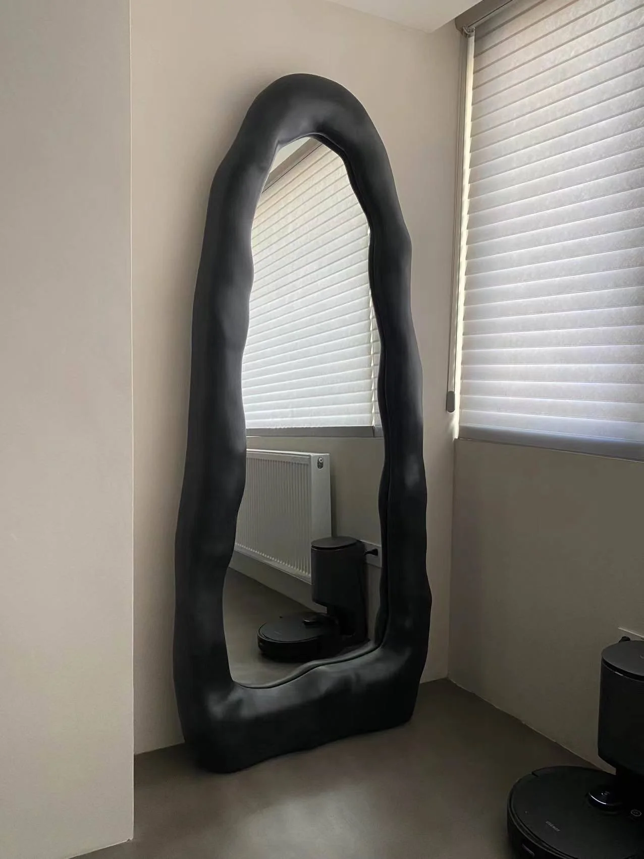 Kar Studio | Knead Mirror - Image 4