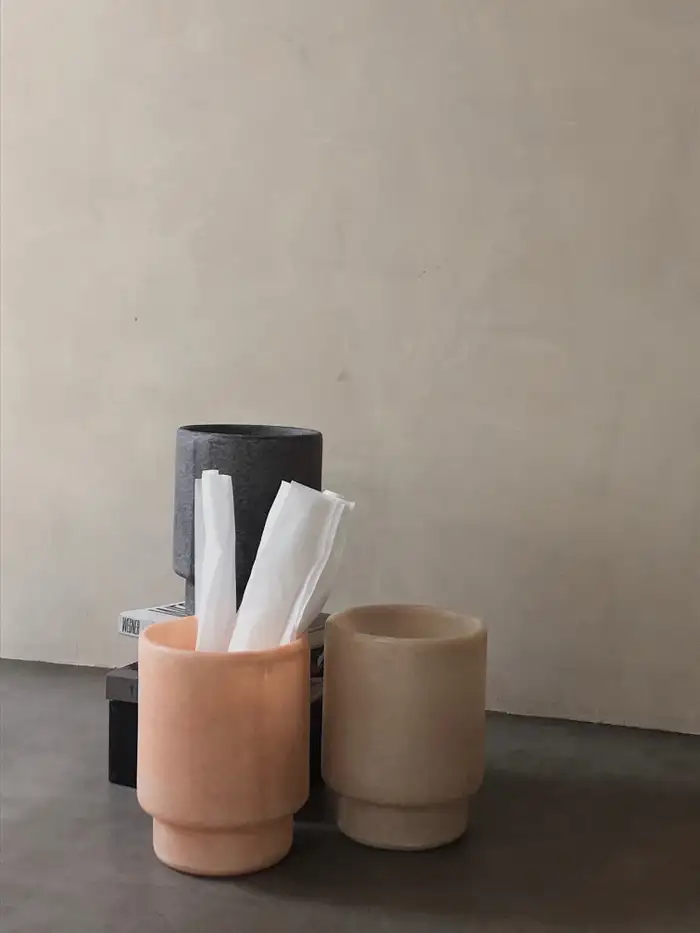Kar Studio | Tong Vase/Bin - Image 11