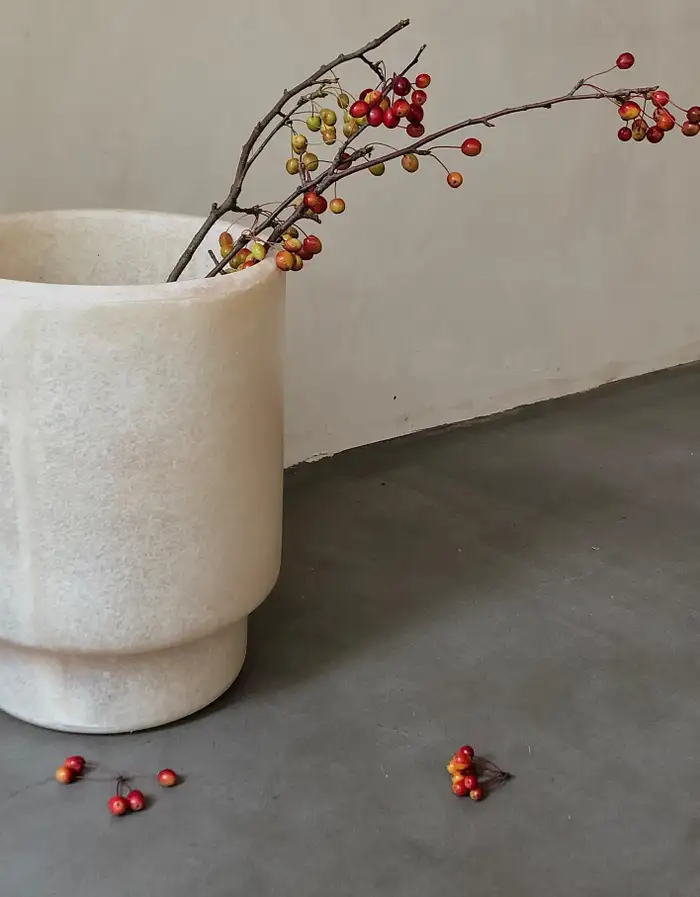 Kar Studio | Tong Vase/Bin - Image 7