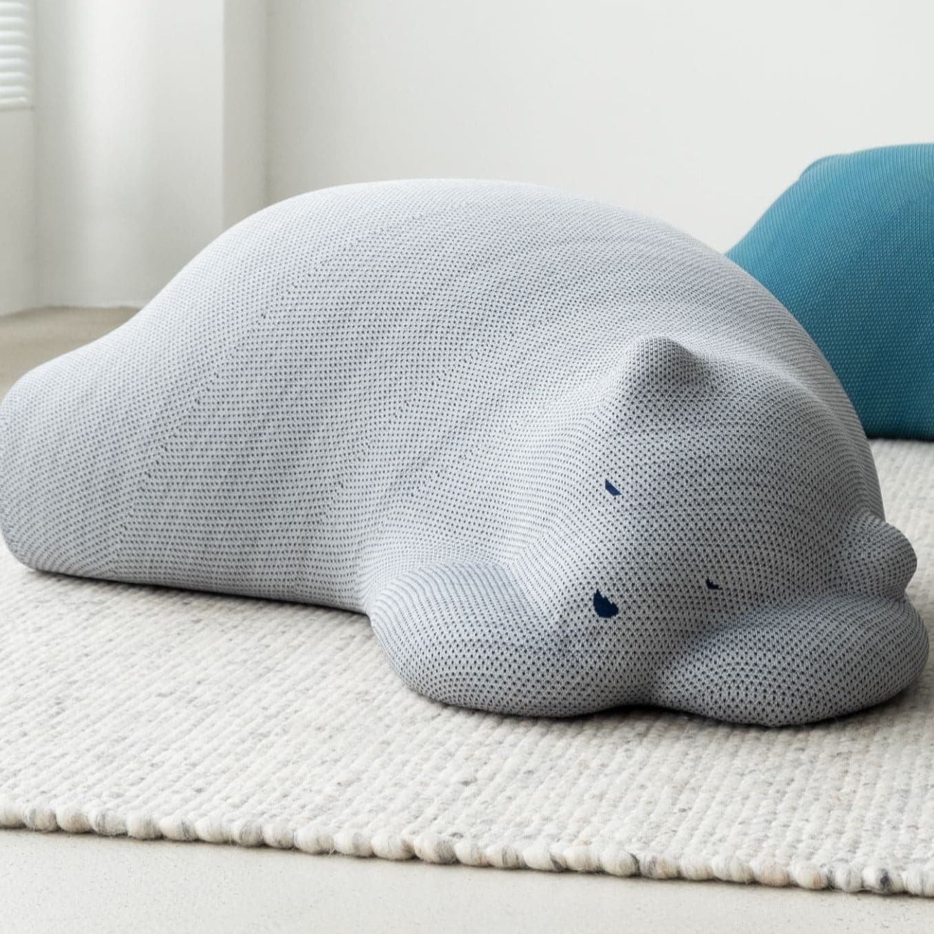Ours Endormi Floor Cushion - Image 10