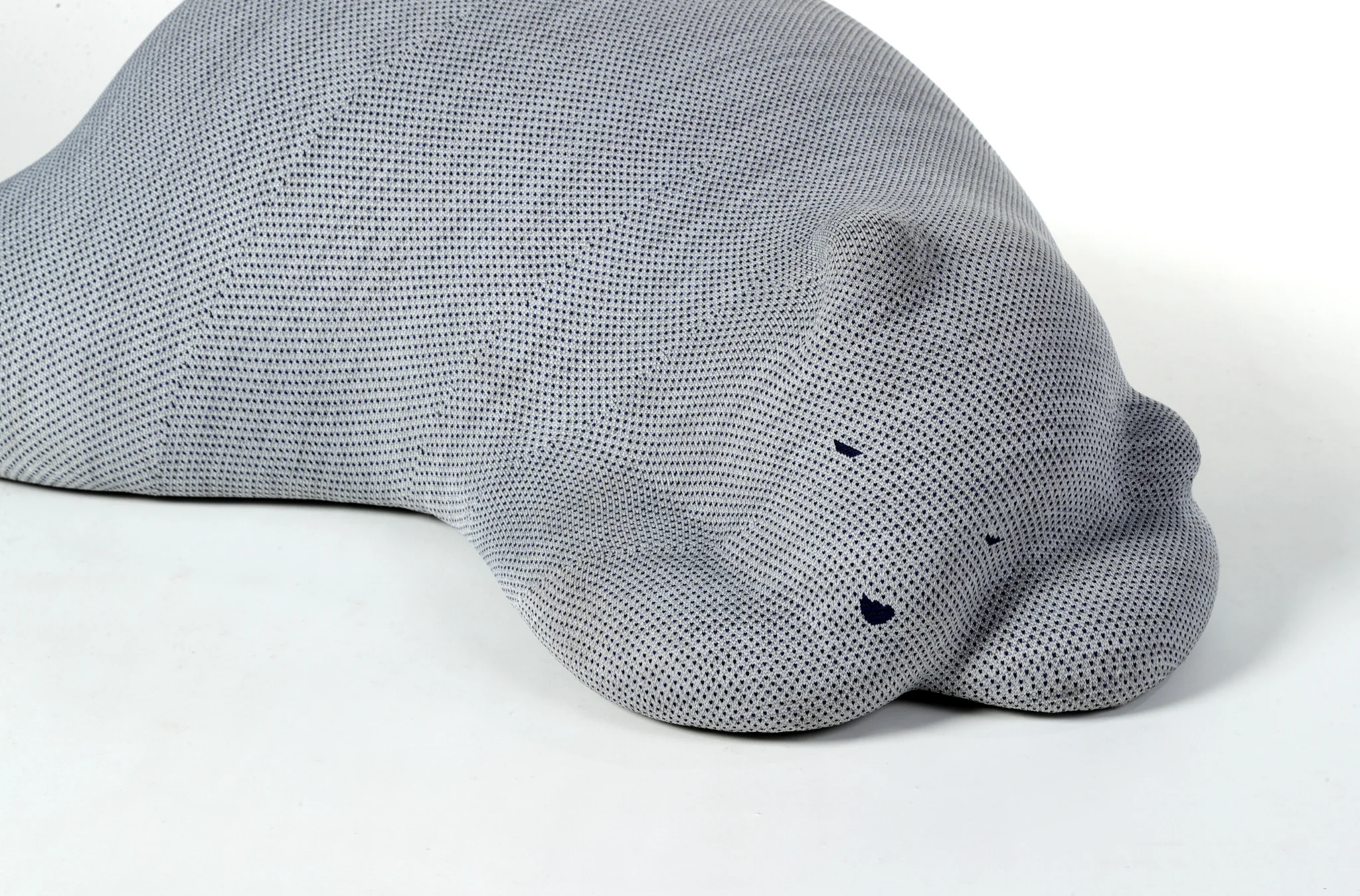 Ours Endormi Floor Cushion - Image 5