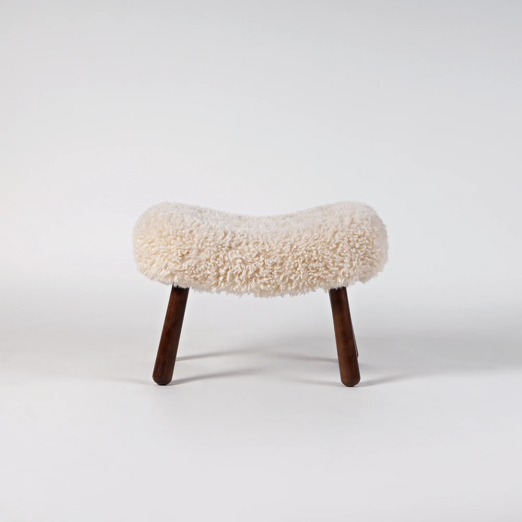 Palourde Lambswool Armchair - Image 10
