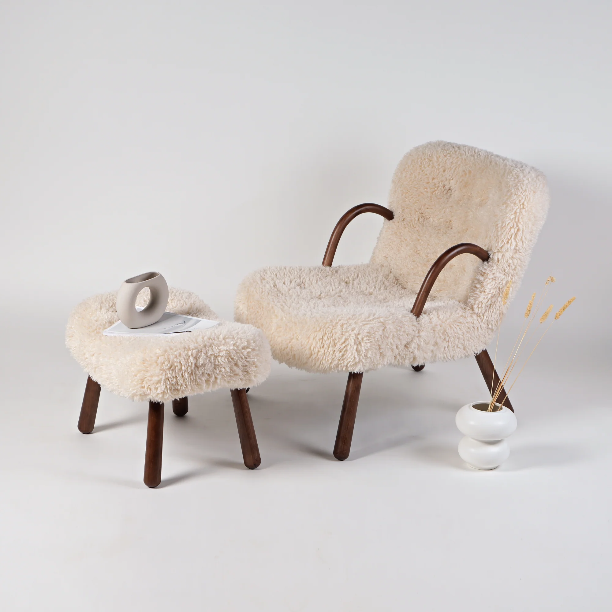 Palourde Lambswool Armchair - Image 13