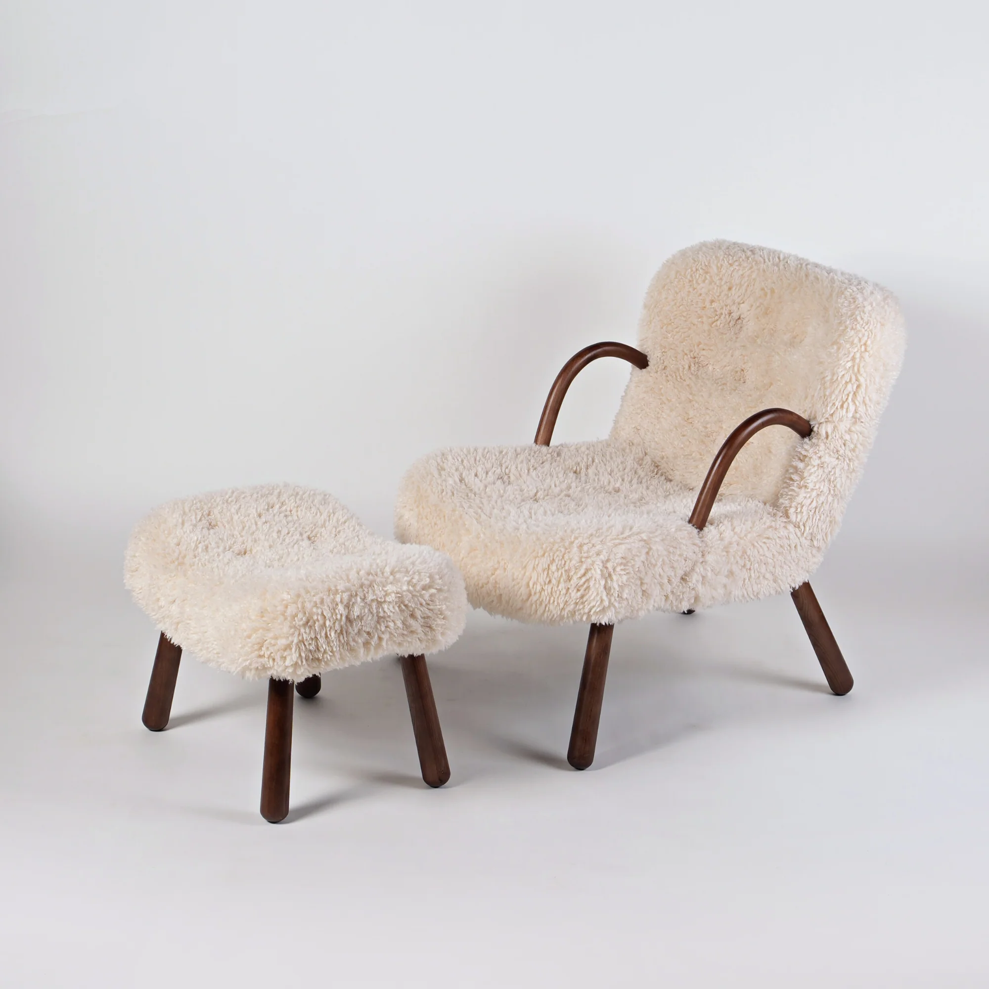 Palourde Lambswool Armchair - Image 4
