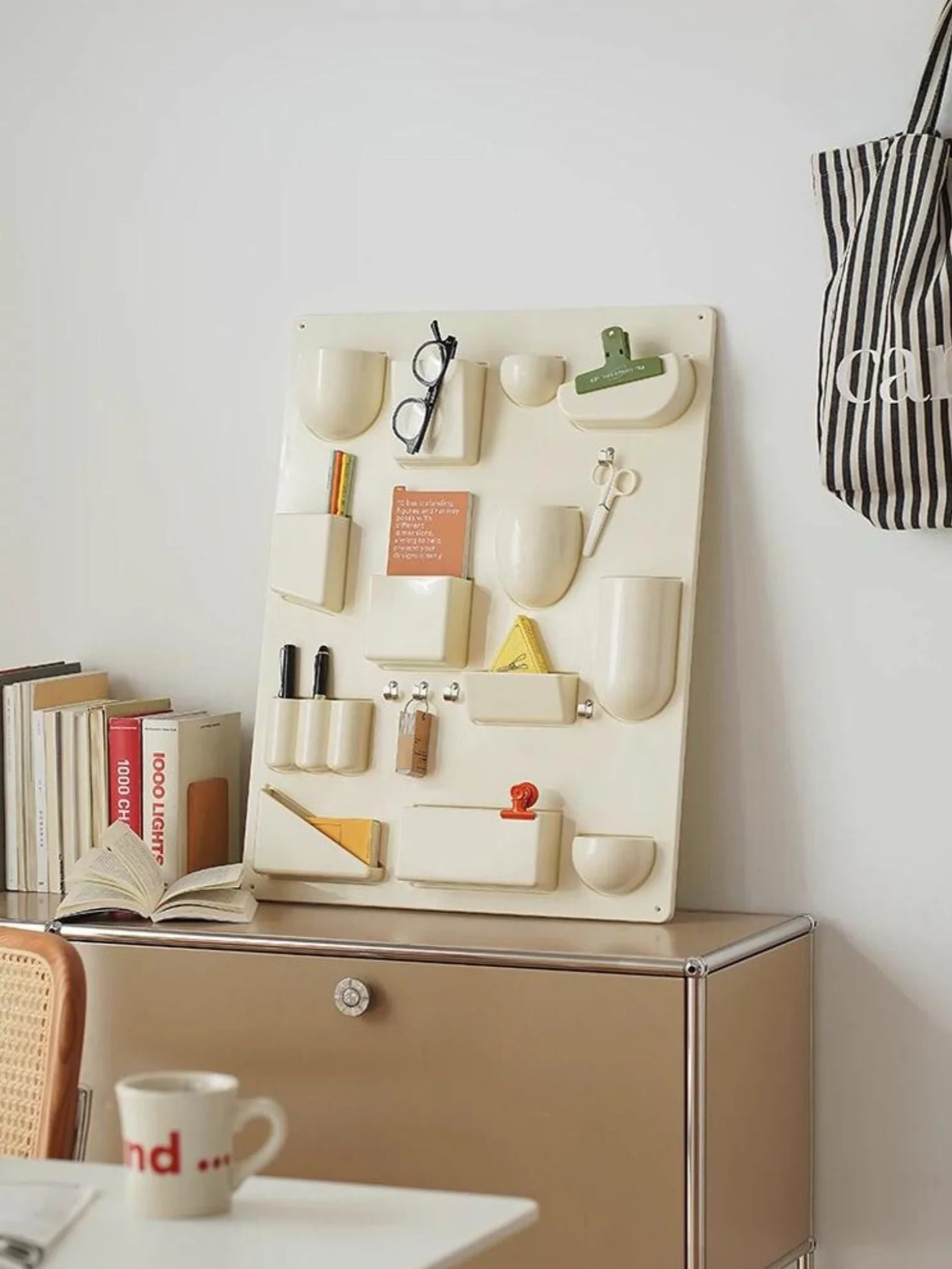 Post Modern Wall Organiser - Image 13