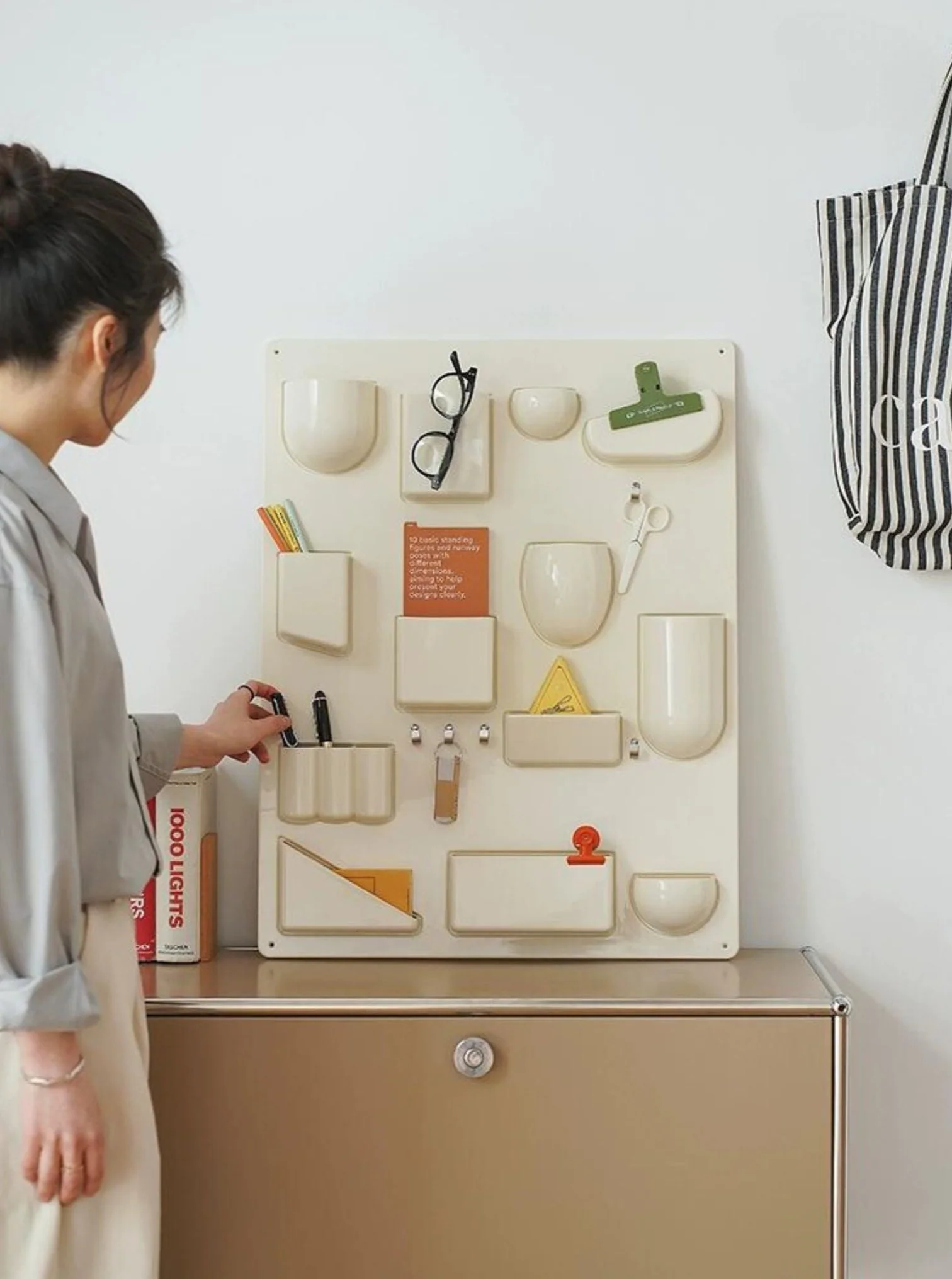 Post Modern Wall Organiser - Image 14