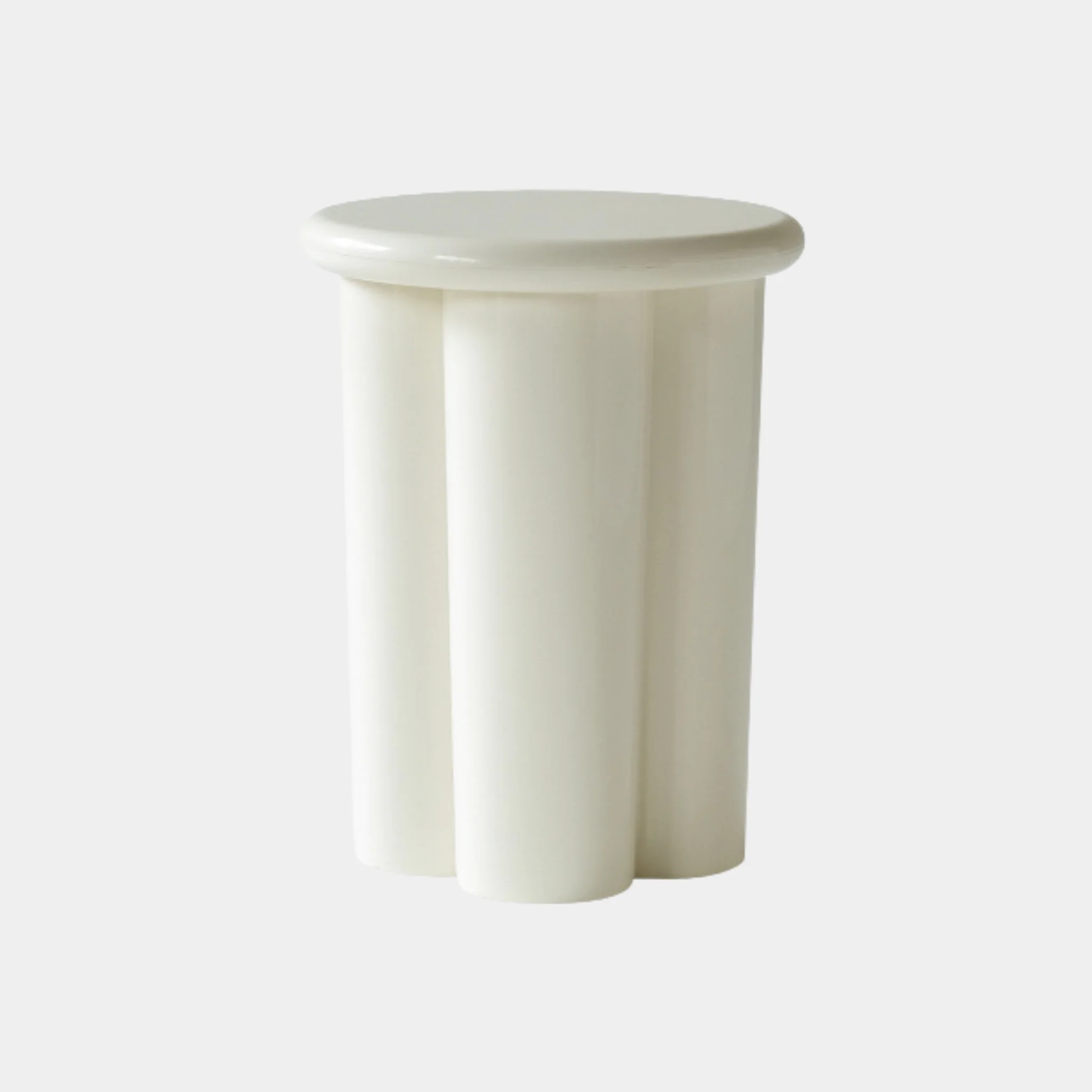 Retro Clover Side Table - Image 4
