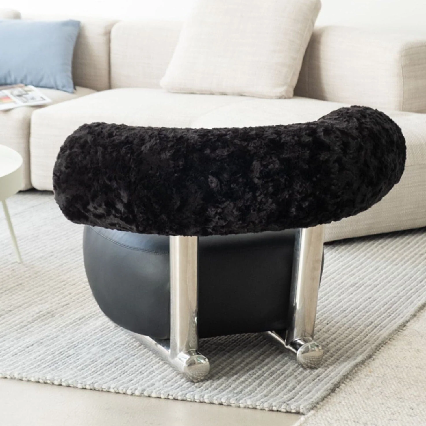 Ski Lounge Chair - Image 17