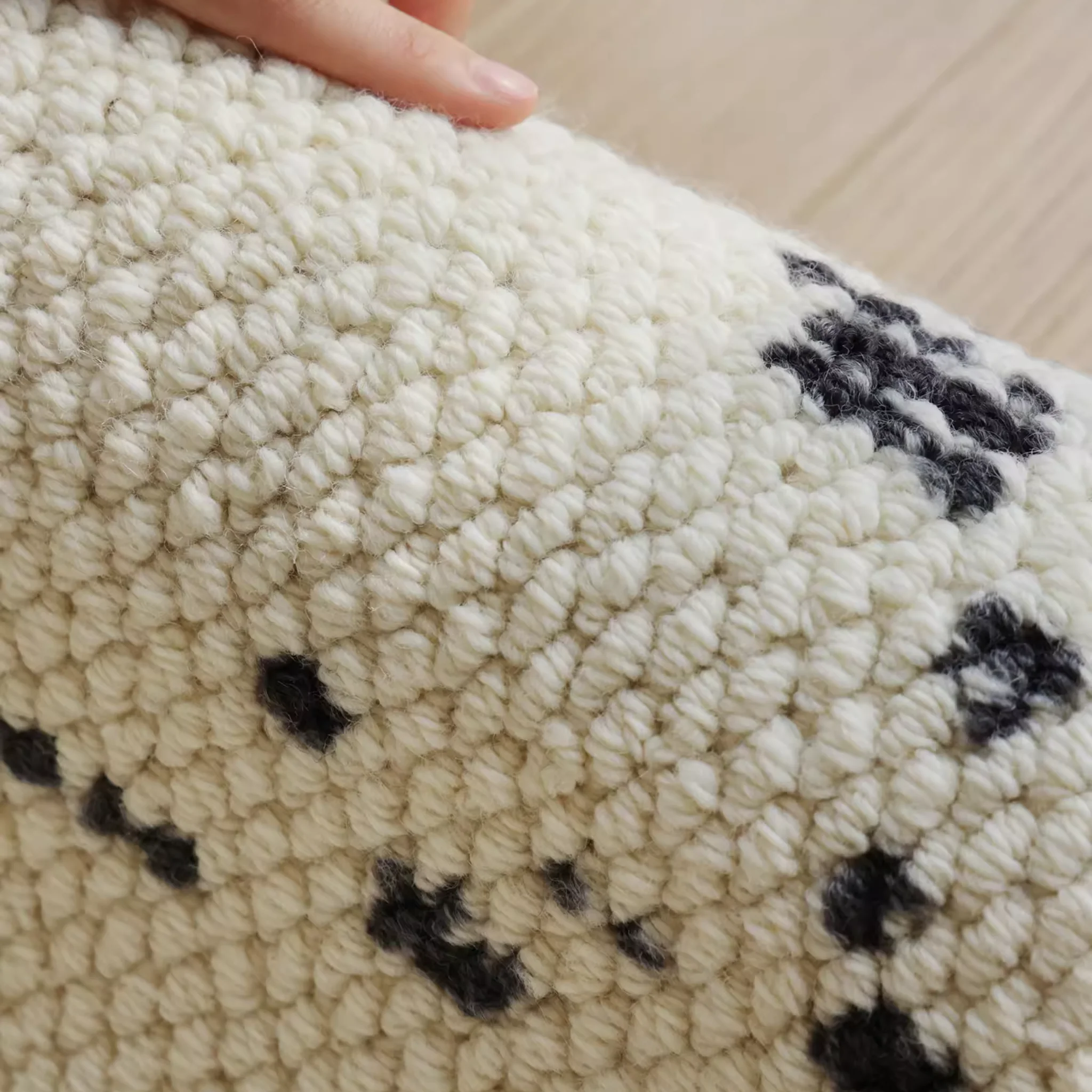 Strokes Wool Rug - Image 8