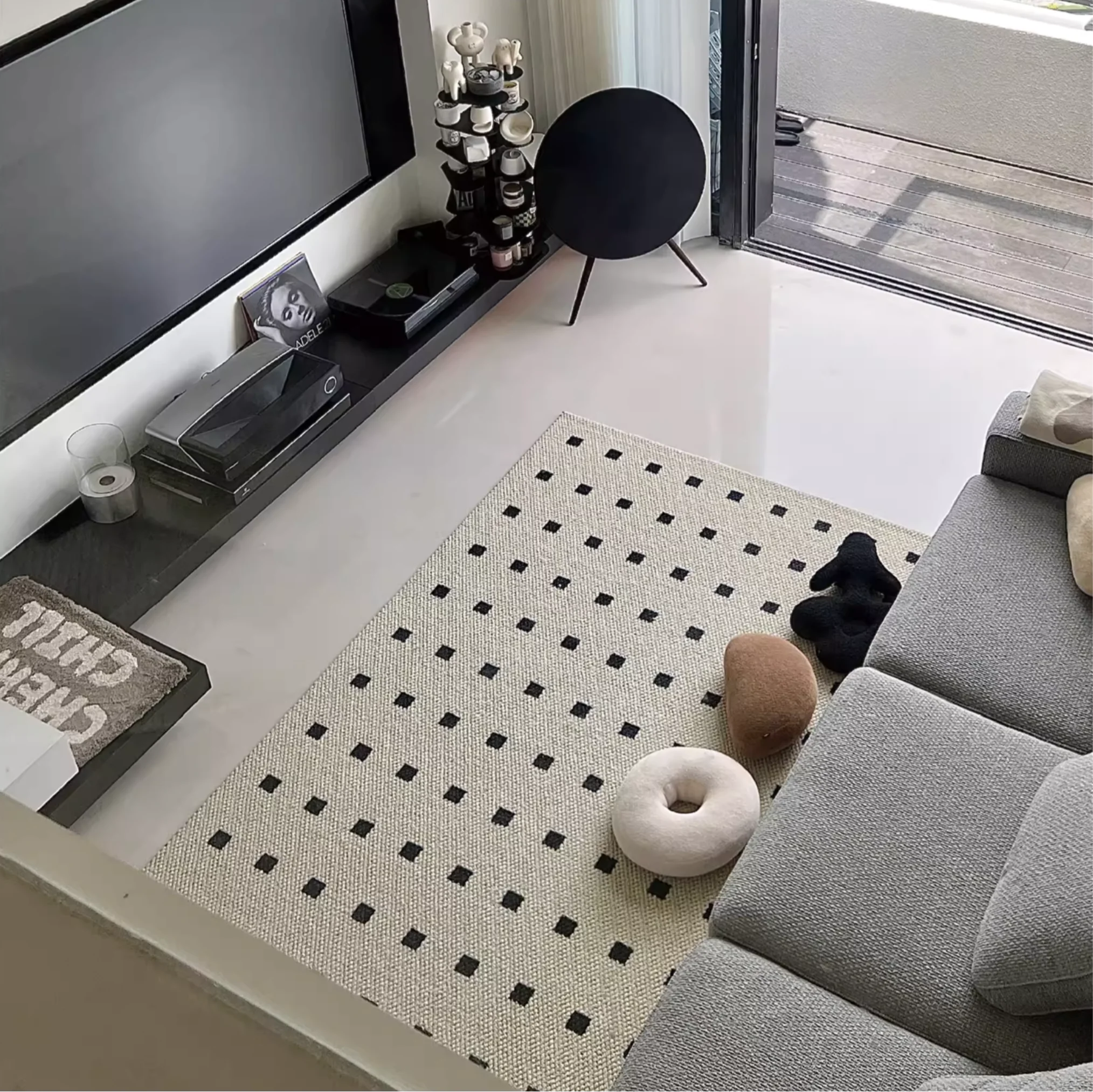 Structure Wool Rug - Image 5