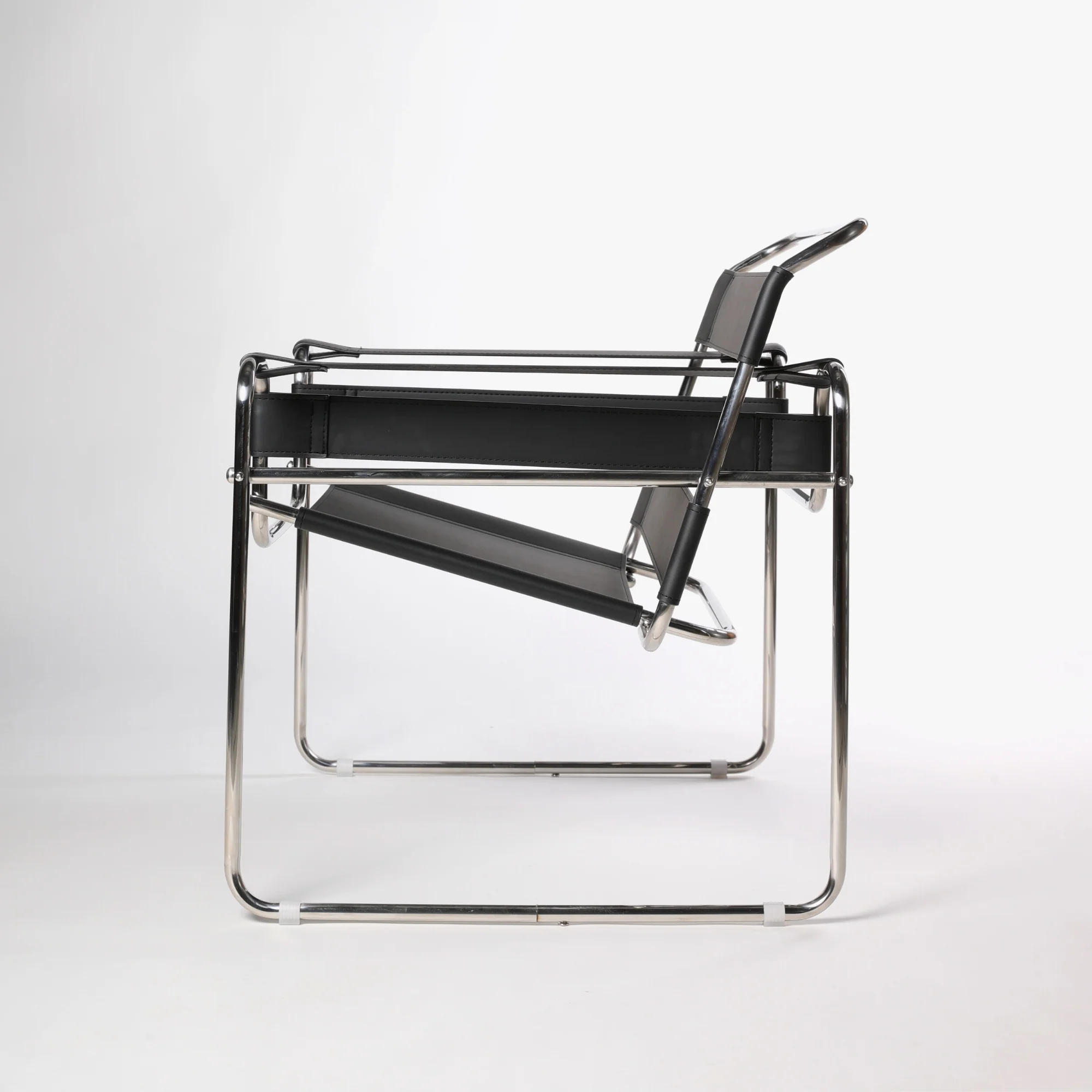 Vassily Leather and Metal Armchair - Image 3