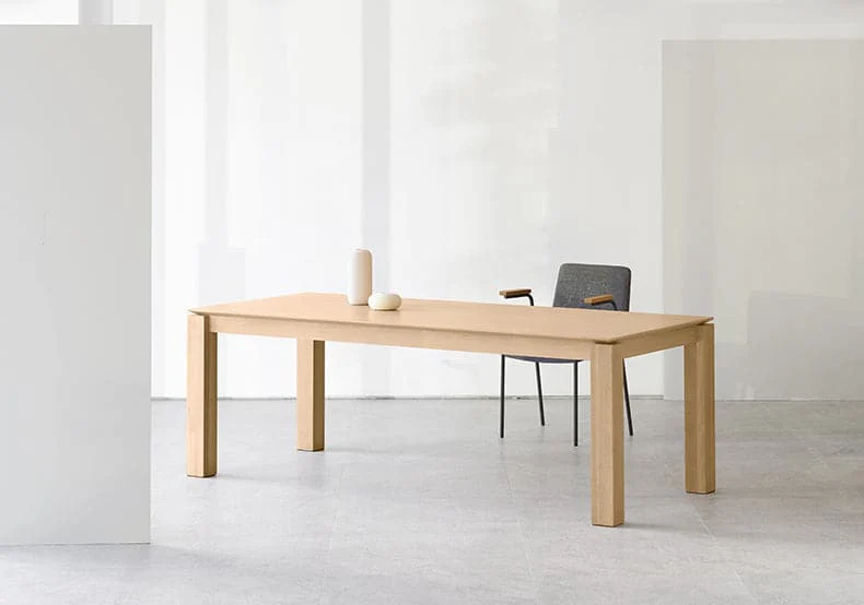 Vemb Dining Table - Image 6