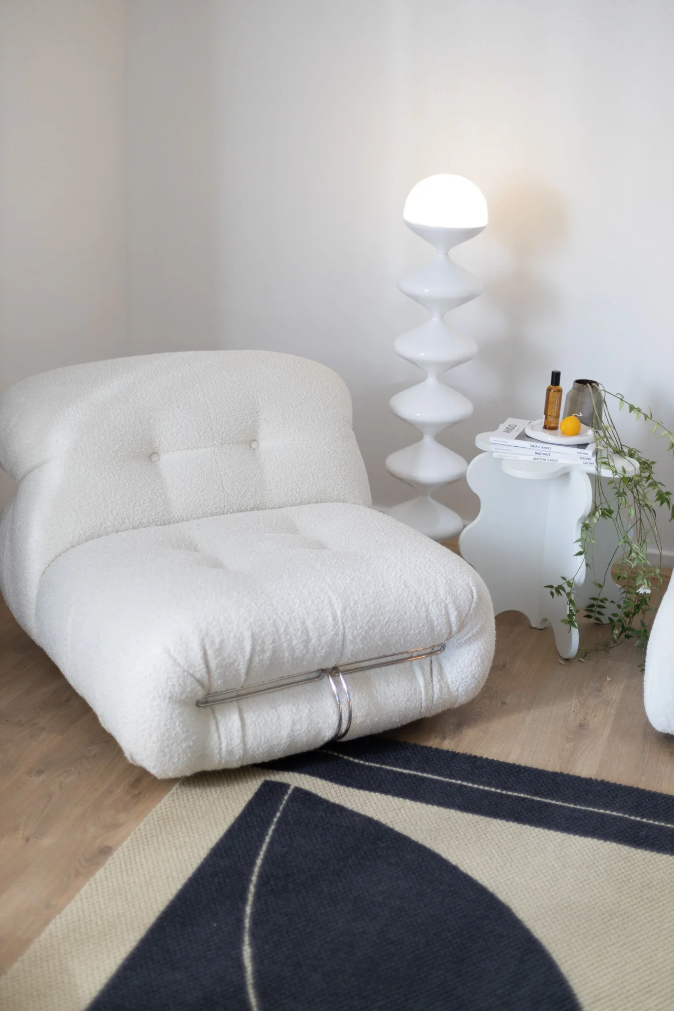 Verona Sofa - Image 12