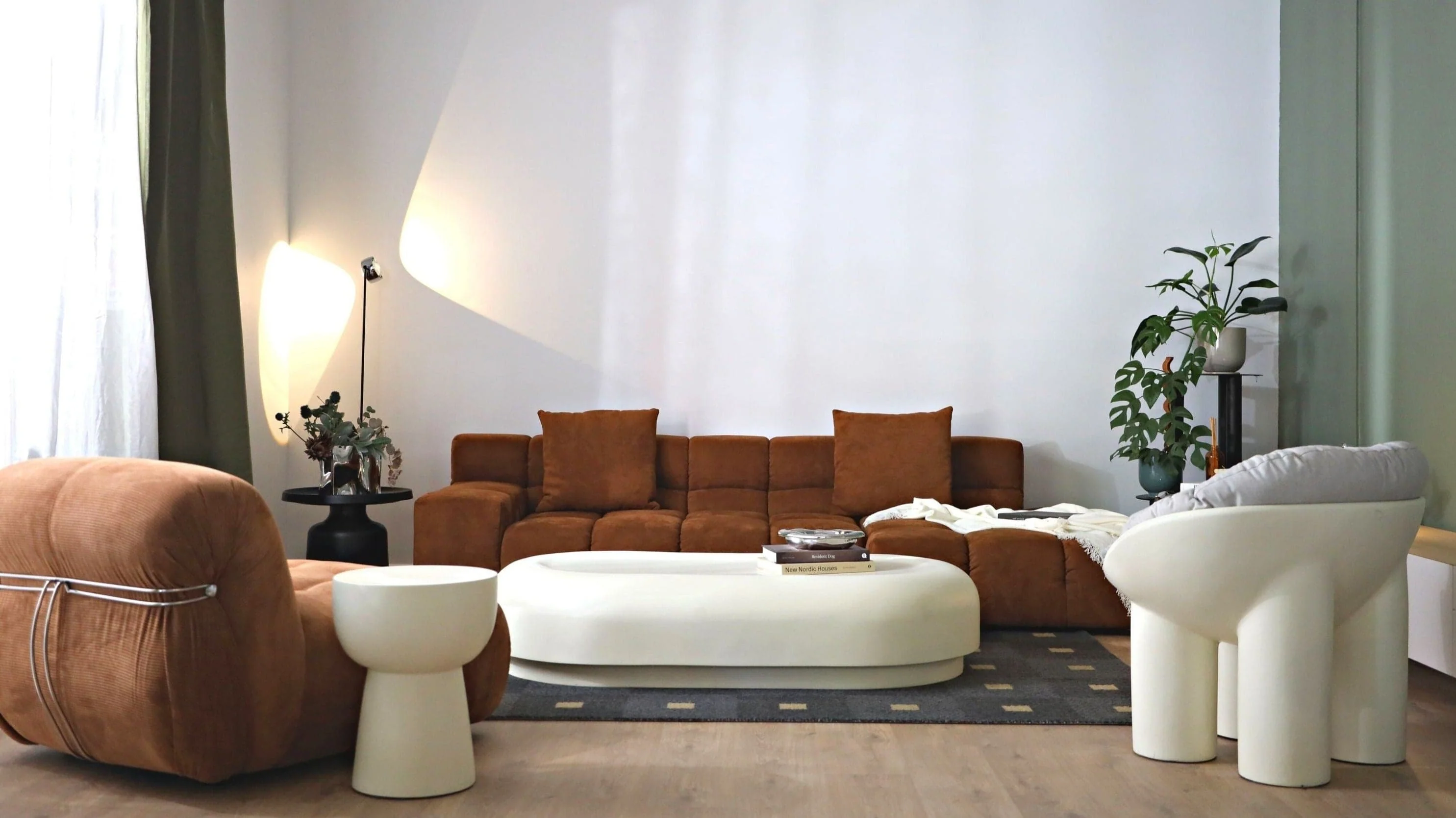Verona Sofa - Image 15