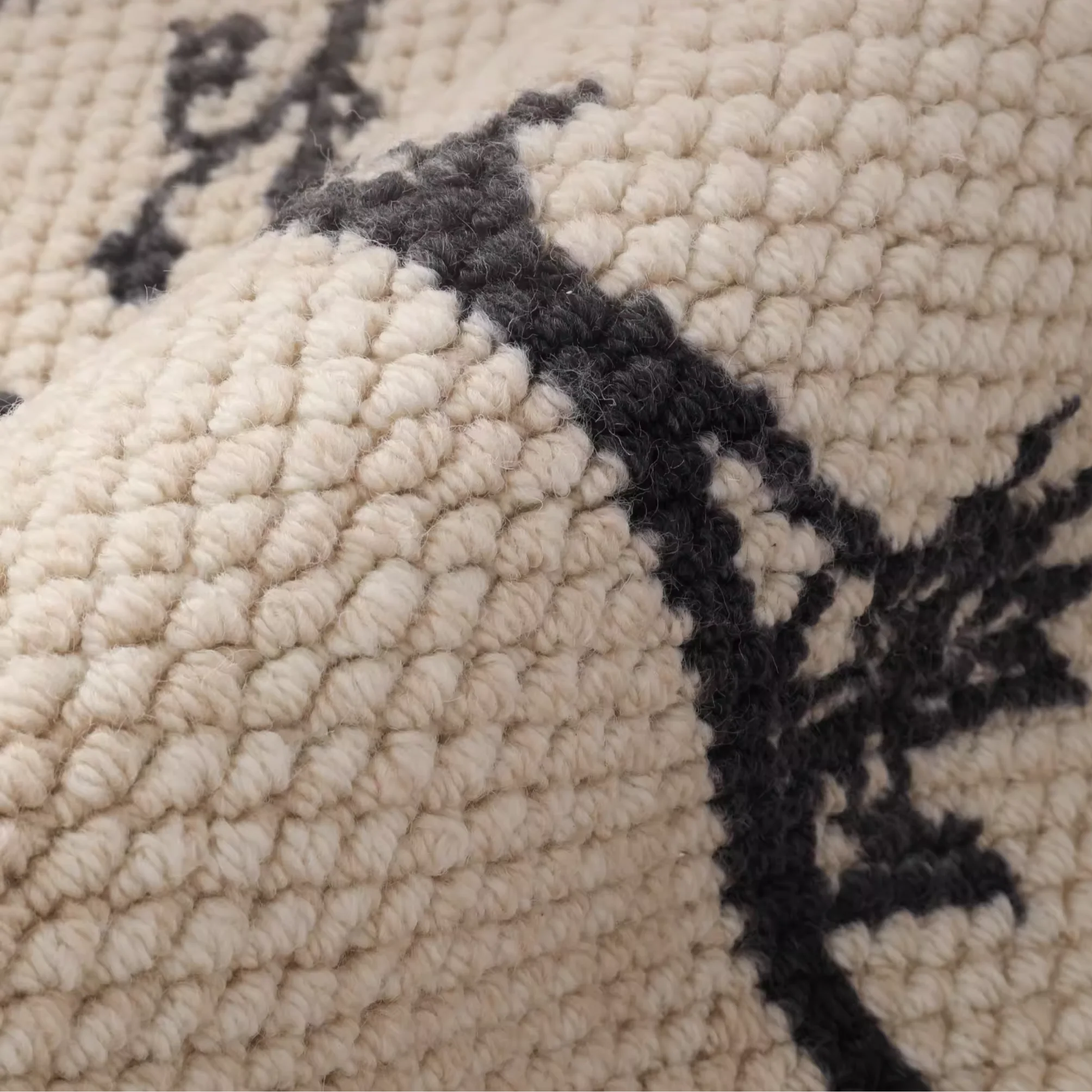 Wisteria Wool Rug - Image 4