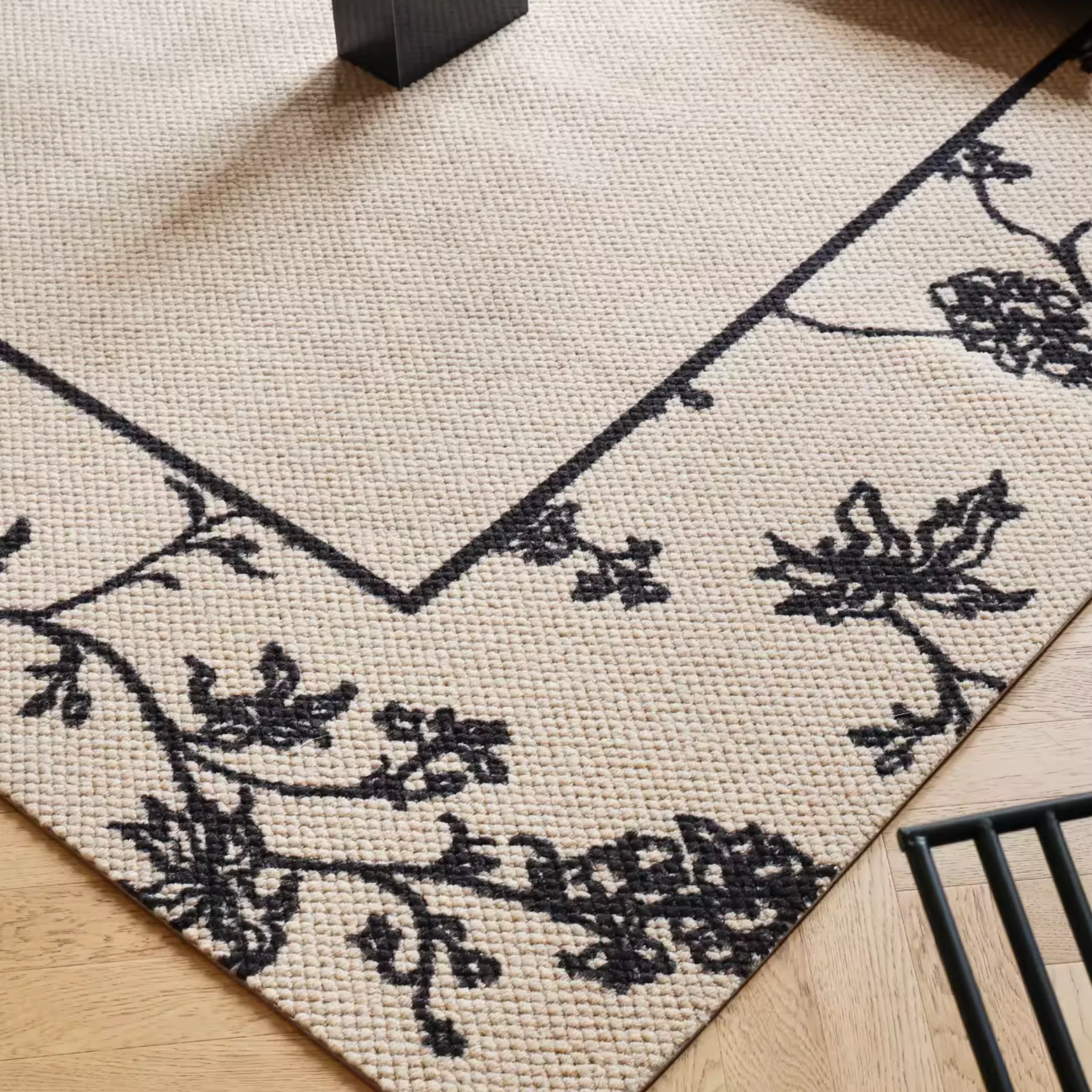 Wisteria Wool Rug - Image 5